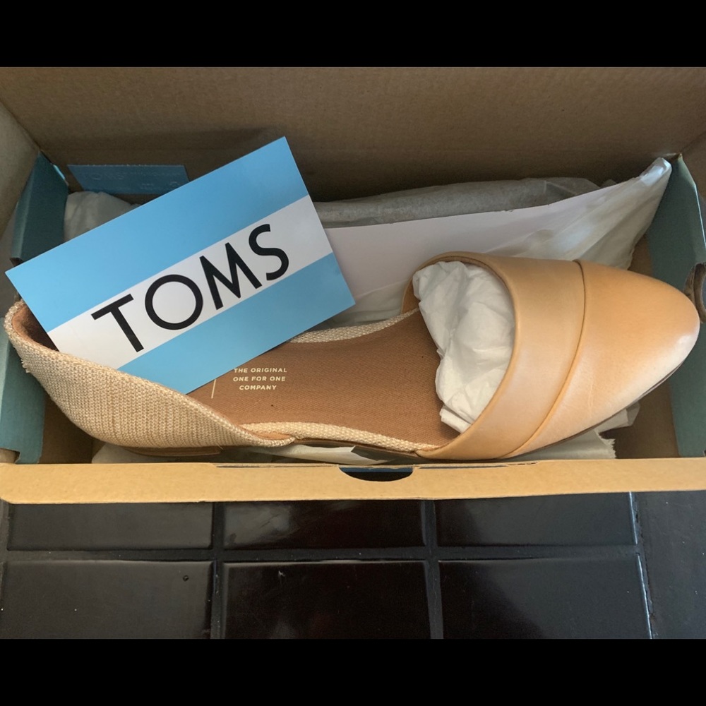 Toms shoes brand new